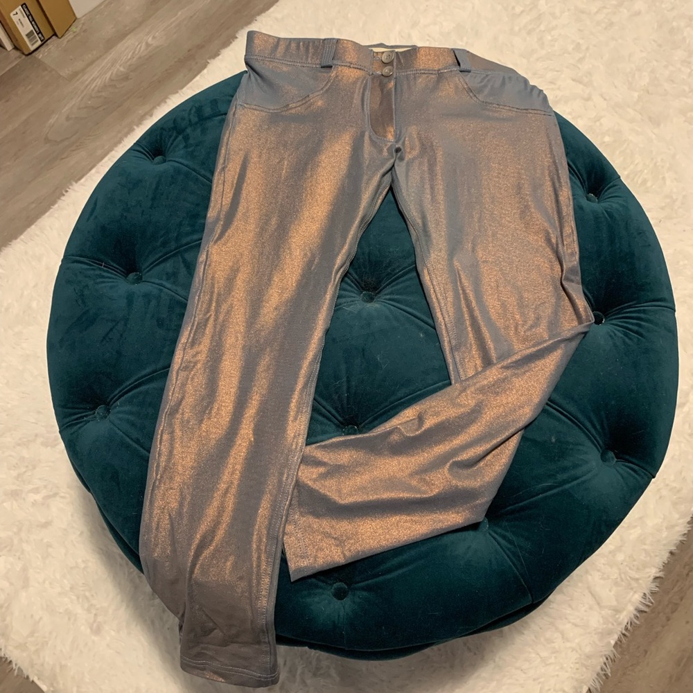 Freddy pants 👖 size large